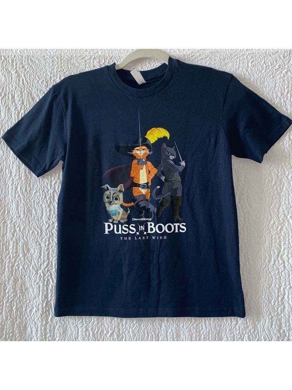 Cotton Heritage DreamWorks Puss in Boots The Last Wish Graphic T-Shirt NWOT